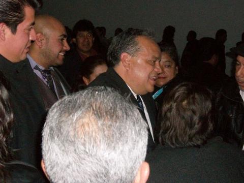 Ni un día de trabajo y ya son emplazados, cumplen o se van