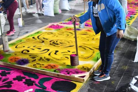 Convoca Ayuntamiento de Huamantla a participar en documentación de alfombras de arte efímero imagen 2