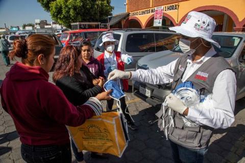 Firmes filtros sanitarios en tianguis de Apizaco, Chiautempan y Zacatelco imagen 1