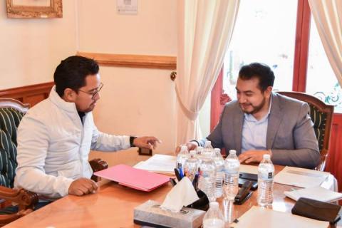 Atiende Salvador Santos a población con diálogo en sesiones de atención ciudadana imagen 2