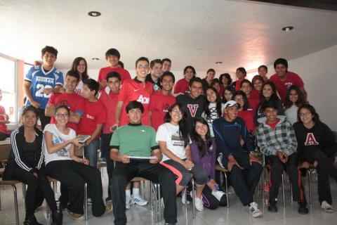 Moisés Beristaín comparte su historia dentro del programa "Un deportista exitoso en tu escuela" imagen 1