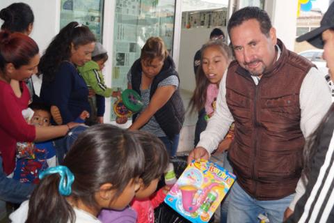 Celebra DIF municipal de Teacalco a miles de infantes en su día imagen 5