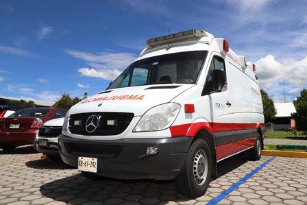 Reciben atención población donde explotó almacén de pólvora