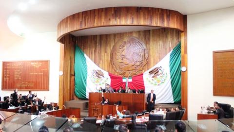 Aplasta Mariano González a diputados quisquillosos imagen 1