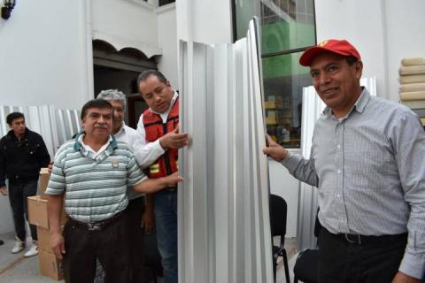 Ayuntamiento y CEPC entregan paquetes invernales a grupos vulnerables imagen 3