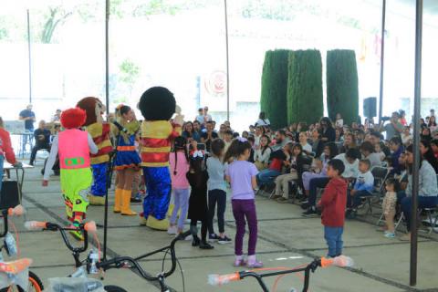 UATx y STUAT festejan a hijos de trabajadores universitarios por el Día del niño imagen 5