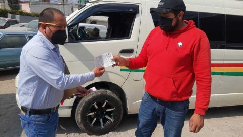 Sanciona SMYT unidad de transporte público que circulaba sin placas imagen 4