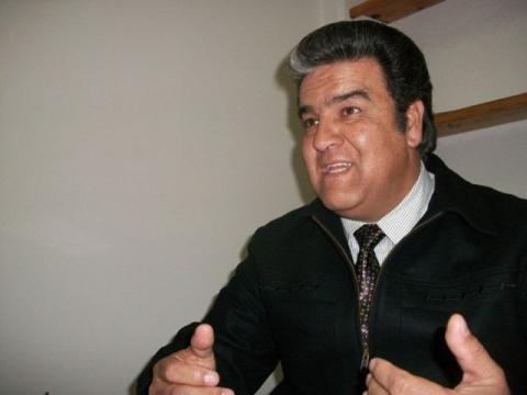 Mano dura contra agresores presume Roberto Zamora