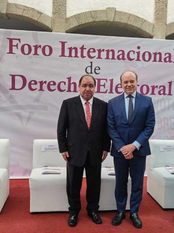 Reúne TET a especialistas en el Foro Internacional en Derecho Electoral imagen 3