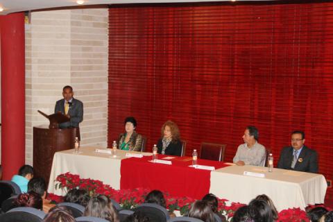 Presentan expertos en la UAT diversas aplicaciones de la biotecnología