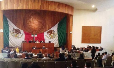 Ruegan al PRI diputados del PAN y PAC ser incluidos en comisiones