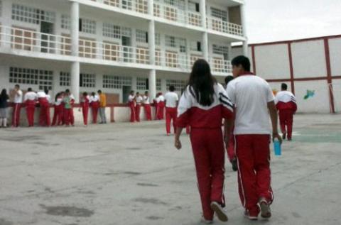 Bullying en escuela de Zacatelco es avalada por hermana de diputada