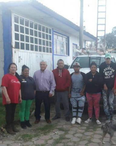 Alcalde regulariza servicio de energía eléctrica a la comunidad de Santa Elena imagen 2