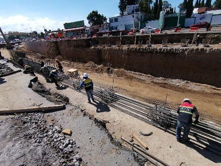 Construye Secoduvi puentes vehiculares de retorno en carretera imagen 3