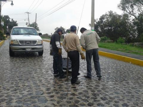 Repara CAPAM fuga de drenaje en prolongación Morelos imagen 2
