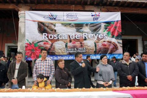 Comparte H. Ayuntamiento de Calpulalpan mega rosca de Reyes imagen 1