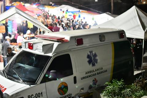 Disfrutan cientos de familias el tercer viernes de muéganos en San Sebastián imagen 6