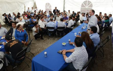 Hasta la madre está el PAN del PRI y de fracturas internas imagen 1