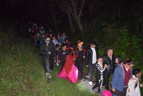 Badillo Jaramillo encabezo 2do desfile Macabro en el Día de Muertos imagen 1