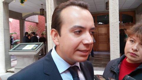 Definen sanción contra 5 diputados por abandonar sesión