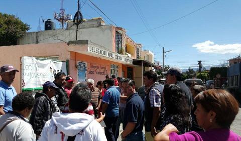 Por “huevón” se le arma al delegado de la Loma Xicohténcatl imagen 10