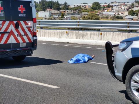 Muere mujer atropellada en el periférico imagen 3