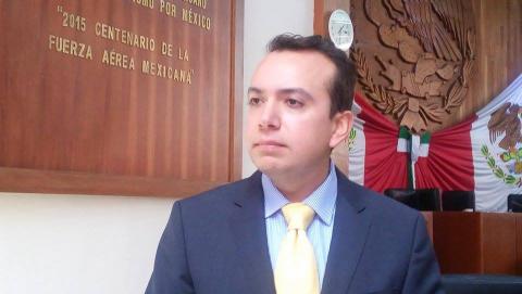 Reincorporación de Macías demora juicio contra edil de Panotla
