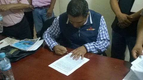 Alcalde impulsa el trabajo de apicultores imagen 2