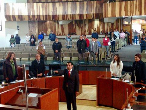 Designa Congreso a Carlos Augusto Pérez como secretario parlamentario