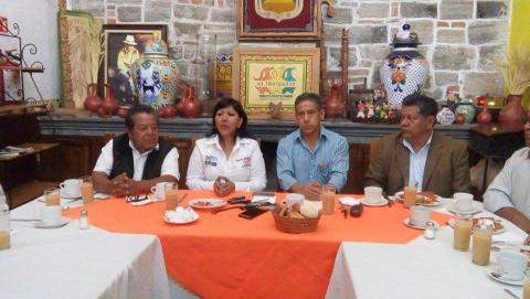 Exmilitantes del PH se adhieren al proyecto de Anabell Ávalos