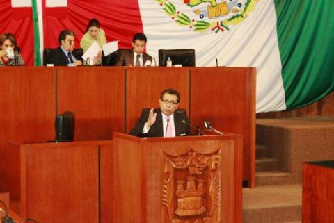 Por una nota periodística Ortíz Ortíz enalteció al PRI