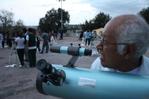 UNAM y municipio llevan a cabo evento astronómico “Mirar al cielo desde Totolac” imagen 6