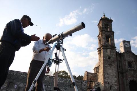 UNAM y municipio llevan a cabo evento astronómico “Mirar al cielo desde Totolac” imagen 7