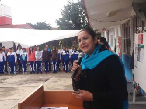 Concientizan a padres de familia en prevención de violencia y delincuencia juvenil en Nanacamilpa imagen 8
