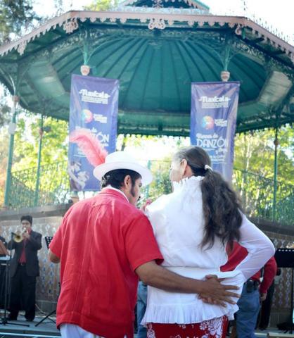 Inicia en Tlaxcala capital nueva etapa de los “Viernes de Danzón y Alegría” imagen 4