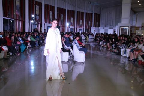 Presentan la Pasarela Fashion Show “Metamorfosis” 2014 en la UAT imagen 2