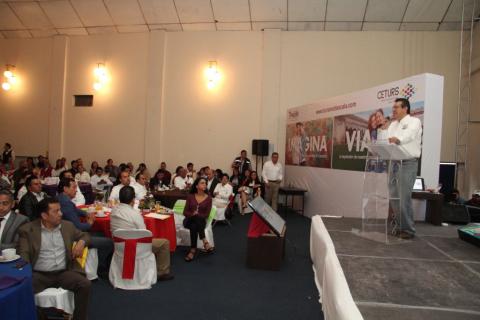 Marco Mena se compromete a promover el turismo imagen 2
