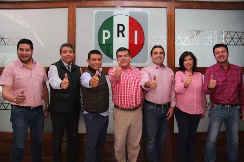 Eligen diputados electos del PRI a González Aguirre como líder