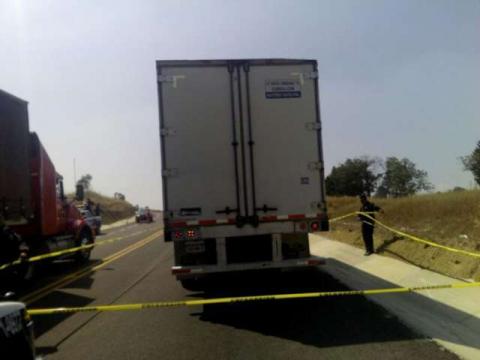 Frustra Policía Estatal robo de camión imagen 4