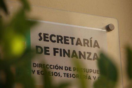 Cumple gobierno de Marco Mena y entrega cuenta pública