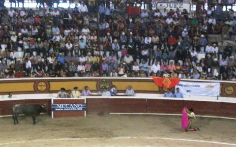 Fracasó corrida de toros de la tradicional Huamantlada imagen 3