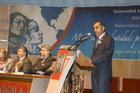 Inauguran simposio “Migración e identidad: Presencia de Tlaxcala en América” imagen 1