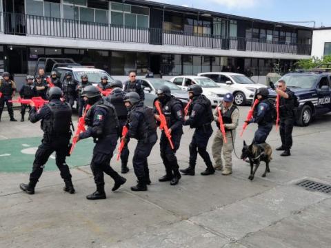 Recibe policías entrenamiento táctico para neutralizar amenazas