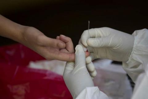 Farmacéutica que realizó vacuna anticovid asegura no sacar beneficios ante pandemia