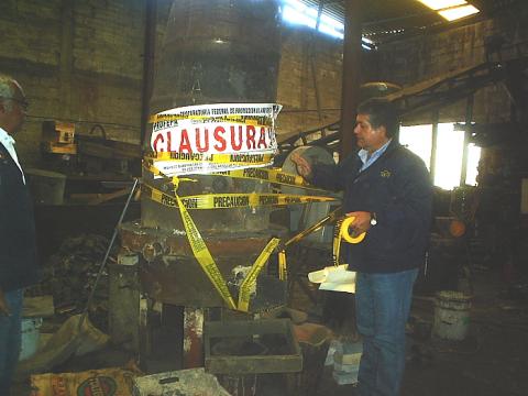 En Apizaco clausurada otra fundidora ilegal por la Profepa imagen 1