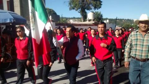 Tenemos un país libre por hombres que lucharon y lograron una nación justa: alcalde imagen 2