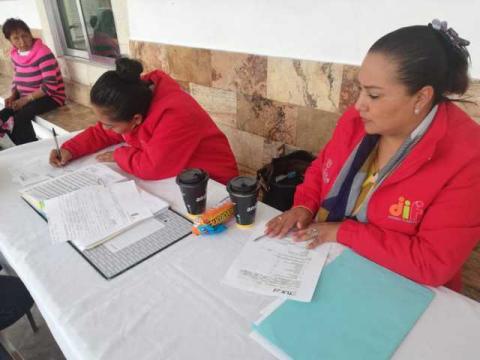 Ofrece DIF Estatal asesoría jurídica a mujeres de Xicohtzinco imagen 2