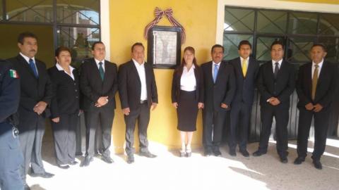 Alcalde inicia festejos del mes patrio fijando Bando Solemne imagen 3