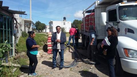 Con la entrega de material para construcción abatimos los niveles de marginación: alcalde imagen 3