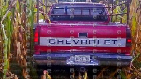 Hallan estatales camioneta abandonada y con reporte de robo imagen 2